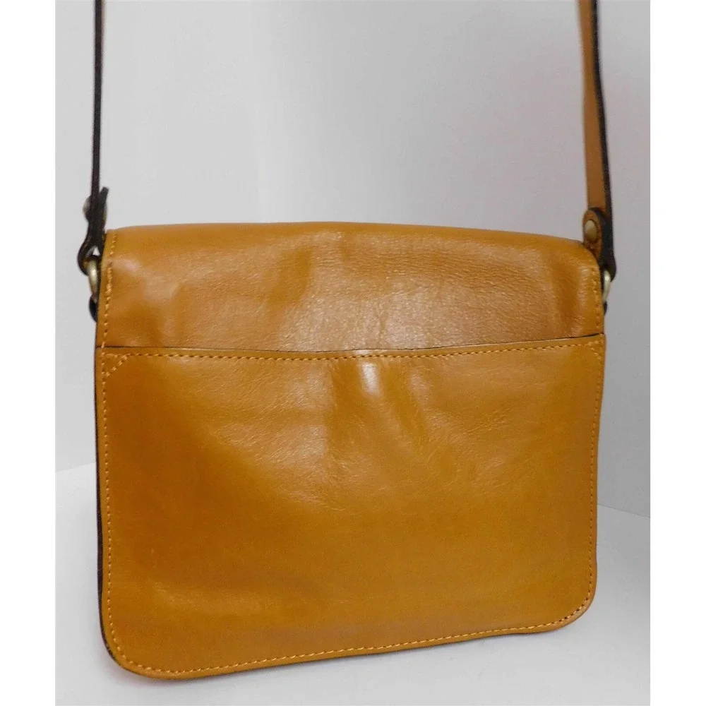 Patricia Nash Ilina‎ Cognac Brown Vintage Distressed Leather Crossbody Bag